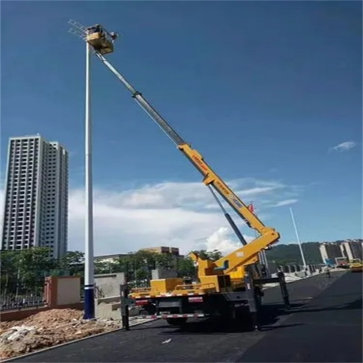 灌云县维修路灯的曲臂升降车出租