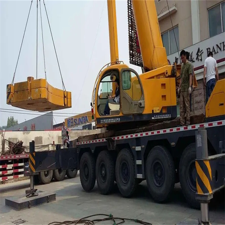 灌云县当地吊车出租|机器吊装|75吨|工厂搬迁服务